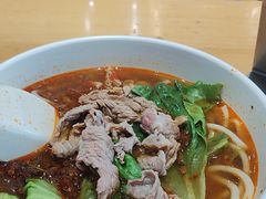 -三千粉牛肉米粉(来客茂店)