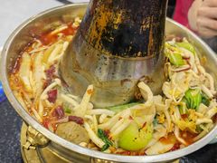 -撒拉人家.酸菜牦牛肉火锅