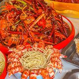 各位夜猫子们，这里有一家宝藏夜宵店强势来袭—