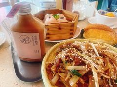 -明腾壹间茶餐厅(新都会花园广场店)