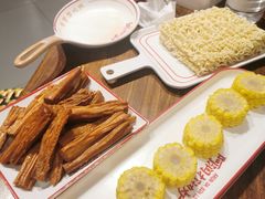 -阿润打边炉·鲜切鸡煲(华漕店)