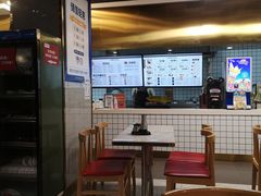 大堂-百年尹氏汤包(湖南路狮子桥店)