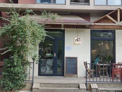 -Cafe Villa