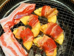 -蚂蚁洞·烤肉大营地(上海静安大悦城店)