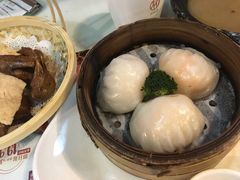 -新大咀港式茶餐厅(宝山万达店)