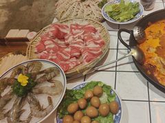 -旧街市鲜货老火锅(大光路店)