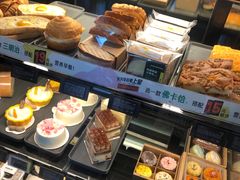 -星巴克(天津东江道香年广场店)