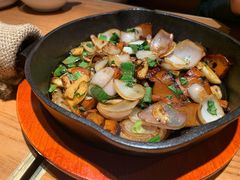 包烧野生牛肝菌-云海肴·汽锅鸡·云南菜(高德置地店)
