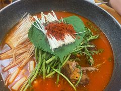 -喇喇排骨火锅·传统韩式脊骨汤(望京西园总店)