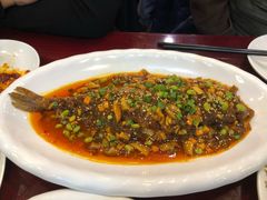 干烧黄鱼-老回回烩面馆(左家庄店)