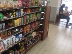 -全家便利店(沪青平公路四店)