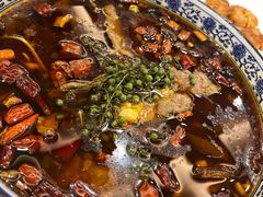 水煮鸭血牛肉-新灿记大酒楼