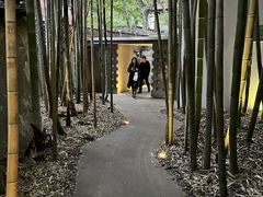 -穹六人间 people 6(岳阳路店)