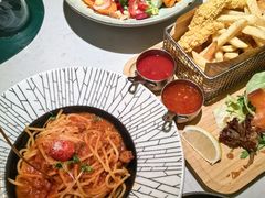 -ins森林童话餐厅coffee&bistro