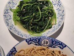 -围龙屋客家食府(福田店)