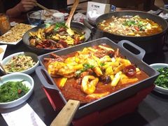 -辣尚瘾·烤鱼·新川菜(交大直营店)