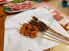 油炸羊肉串-四爷捞锅·潮汕牛仔骨火锅(泉城路店)
