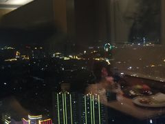 -中山利和希尔顿酒店
