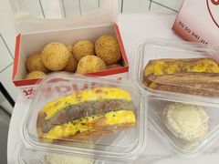 -读酥世家(松江新城地铁站店)