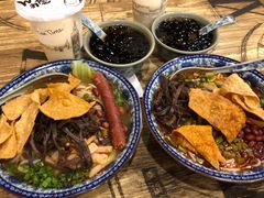 -柳石居柳州螺蛳粉(万达店)