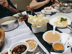 -红鼎豆捞·非遗鲍皇汤火锅(宝丰路店)