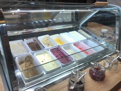 -松山湖凯悦酒店·Café自助餐厅·周末火舞秀表演