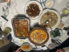 -一品味庄·地标武昌鱼·藕汤湖北菜(黄鹤楼店)