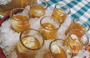 Thai-style Oyster in Cup