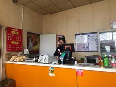 -洪峰浩老北京烧饼夹肉(角门路店)