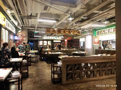 -红九格老火锅(三峡广场店)