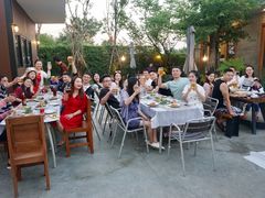 -Chom Cafe and Restaurant