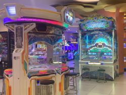 -meland·儿童乐园·游戏厅娃娃机·电玩Xbox(成都合生汇店)