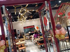 门面-极有家小鱼小鸡石锅煲(佳兆业店)