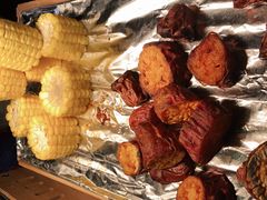 -亚龙湾希尔顿自助餐厅·海鲜·烧烤·沙滩BBQ·现场乐队
