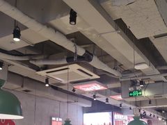 -佰人王串串香火锅(洋珠巷店)