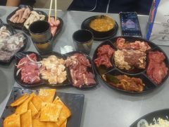 -啊美丽炭火烤肉(滑翔一店)