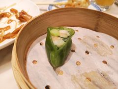 -香港百合居(LCM置汇旭辉广场店)
