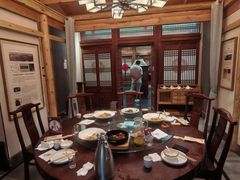 -唐山宴百姓府邸院落中餐