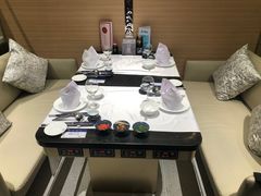 -红鼎豆捞·非遗鲍皇汤火锅(宝丰路店)