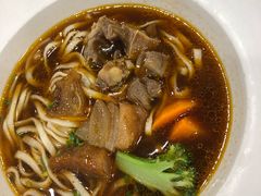 -康师傅私房牛肉面(北京南站店)