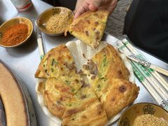 -阿昌白族石板烧·菌锅(大理古城店)