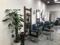 -V8潮牌·接发烫染连锁