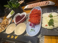-老牌坊云南鱼豆花火锅(哈西万达店)