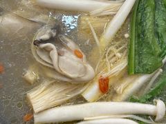 -濠轩阁特色生蚝火锅(水湾路店)