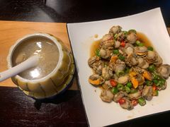 -臻鲜燕海鲜融合餐厅(金陵style店)