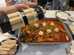 -三江源活鱼现烤(维多利摩尔城店)