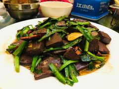韭菜炒羊血-莒县世起全羊馆(塔桥人家店)