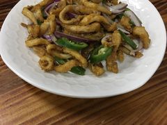 姜葱炒鱿鱼-老兵牛蹄店(下沙店)