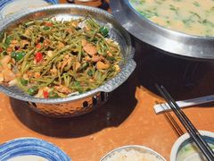 -95号酱骨·一块豆腐(展春园西路店)