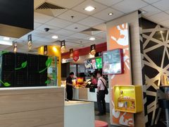 -麦当劳(七宝乐购店)